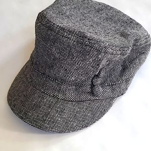 Black & White Tweed Pageboy Hat